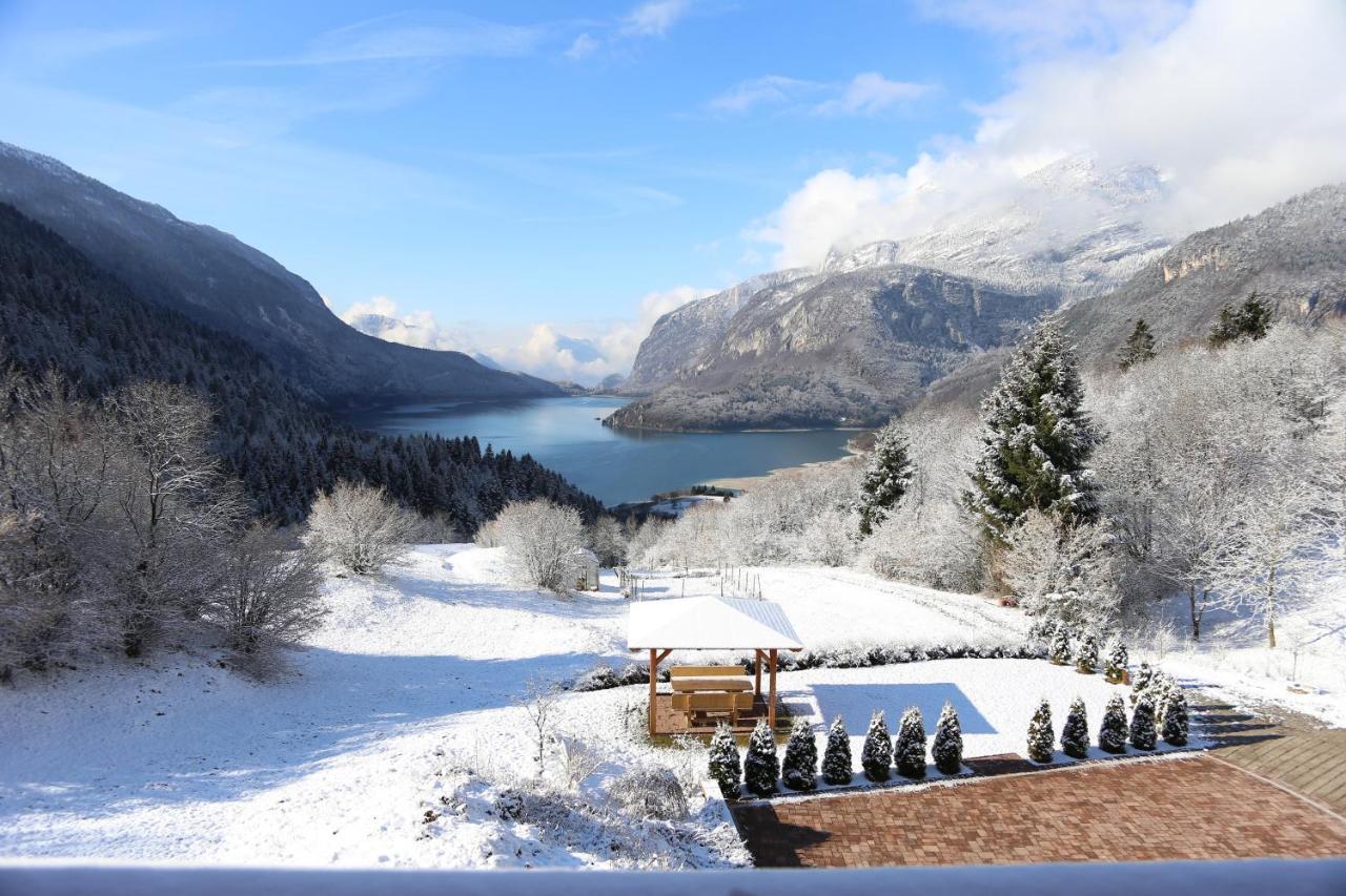 Agriturismo Ai Castioni モルヴェーノ エクステリア 写真