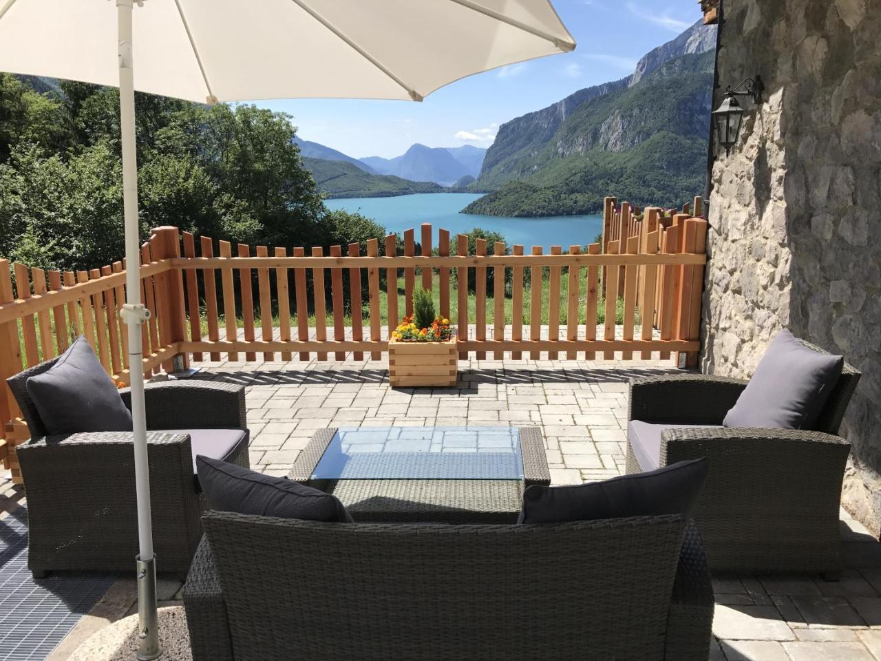 Agriturismo Ai Castioni モルヴェーノ エクステリア 写真