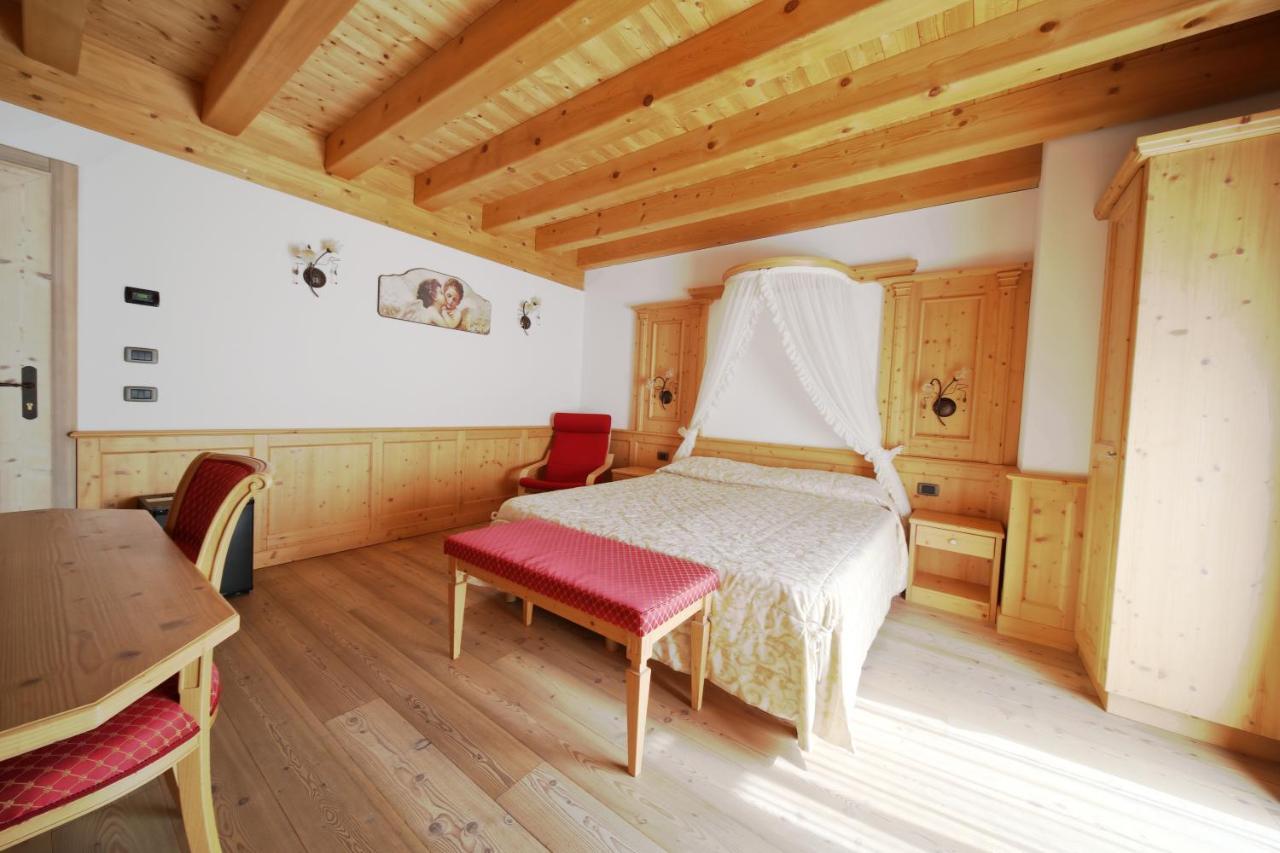 Agriturismo Ai Castioni モルヴェーノ エクステリア 写真
